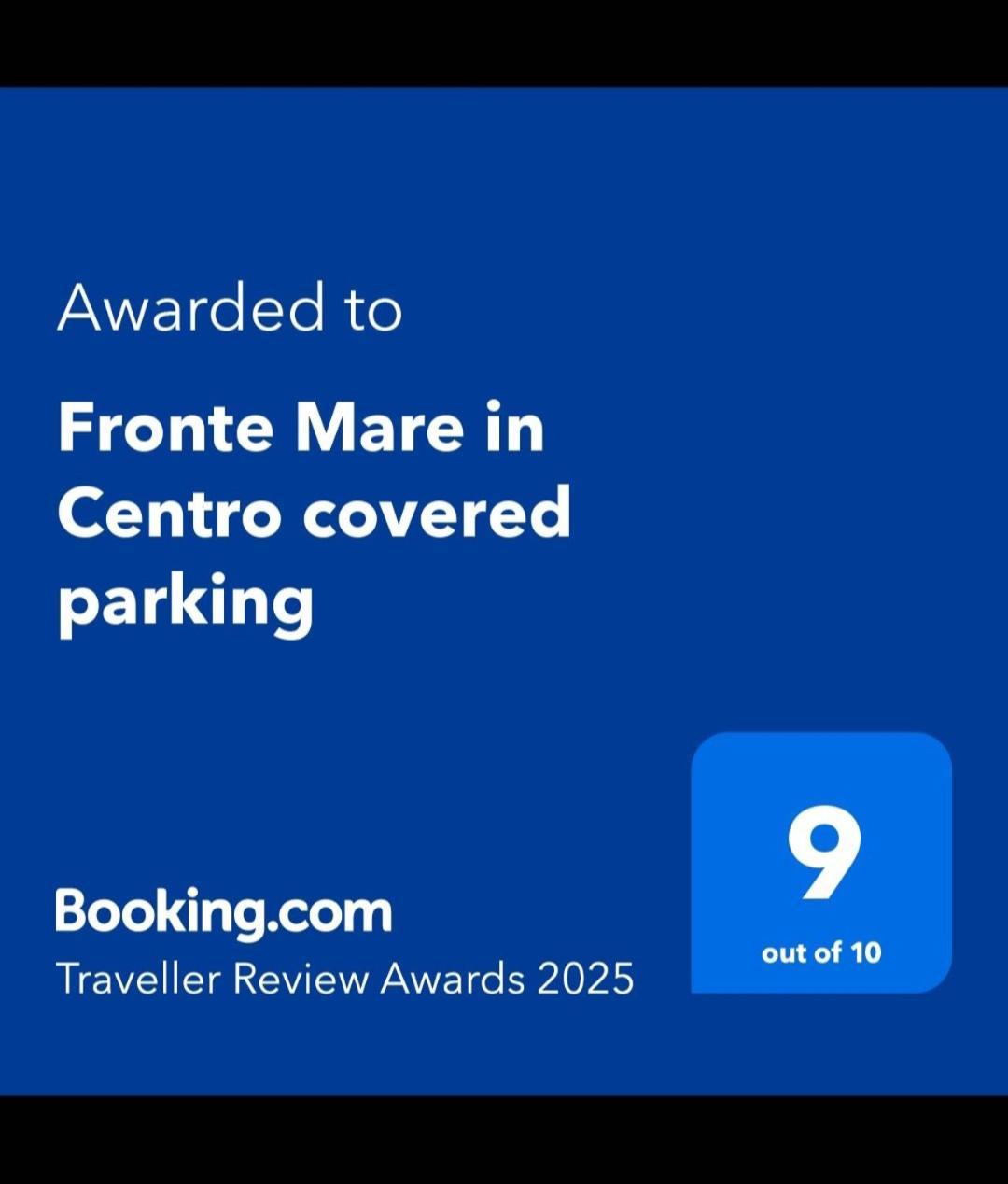 Torre Lapillo Fronte Mare In Centro With Covered Parking Exterior photo